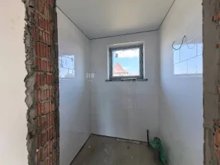 Два дома по 72.4 кв.м в Белгородской области. Жилой дом кадастровый номер 31:27:0302006:136, площадь 72.4 кв.м, адрес Белгородская область, Валуйский район, город Валуйки, улица Ясная, дом 2/32.