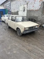 Ваз 2105 1983 автомобиль ваз 2105, без г/н (т426рн24), 1983г.в., vin xta210500d0361700. рабочее состояние, и комплектность автомобиля не проверялось. находится в г. красноярск, данное имущество обращено в доход государства (документы, ключи отсутствуют) (41/26) вид транспорта: легковой год выпуска…