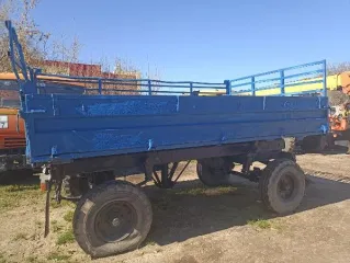 Прицеп тракторный 2ПТС-5, государственный регистрационный знак 02 ВМ 6988. Характеристика. Страна-производитель машины: Россия; год выпуска: 2007; заводской № машины (рамы): 631; двигатель №: отсутствует; цвет: синий; паспорт самоходной машины (ПСМ): ВЕ № 051333 от 02.03.2007г.; гос. номерной знак…