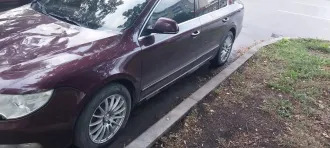 Skoda Superb 2008 Легковой автомобиль марки: SKODA, модели: Superb, год выпуска: 2008г., идентификационный номер (VIN): TMBAB43TX99013634 С лотом можно ознакомиться по месту его нахождения: Республика Башкортостан, г. Салават, ул. Победы, дом 12, предварительно согласовав время с финансовым…