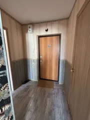 Квартира с кадастровым номером 66:58:0111001:1488, площадью 28,2 кв.м., расположенная по адресу: Свердловская область, г. Первоуральск, ул. Сантехизделий, д. 26, кв. 20