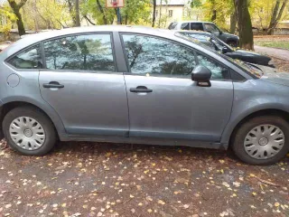 Автомобиль марки CITROEN, модель: C4, год выпуска: 2009г., кузов №: VF7LCNFUL9Y585241, идентификационный номер  VIN : VF7LCNFUL9Y585241.  ВНИМАНИЕ    Требует ремонта стартер, радиатор, сцепление, правые стеклоподъемники    