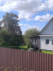 Жилой дом 52 кв.м и земельный участок 1800 кв.м Ленинградская область Жилой дом, площадь 52 кв.м., назначение: жилое, адрес (местонахождение): Ленинградская область, Всеволожский район, Лесколовское СП, Лесколовод, Зеленая ул, дом № 39, Земельный участок № 39, кадастровый номер: 47:07:0113001:536…