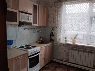 Квартира 52,3 кв.м, 2 комнаты, расположена в Красноярском крае, Туруханский район, село Бор, улица Лесная, дом 59А, квартира 6. Этаж 1 в двухэтажном доме. Кадастровый номер: 24:37:4401001:752.