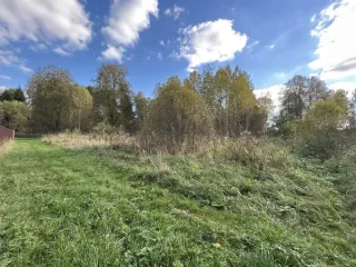 Земельный участок КН 50:33:0010259:983 1200 кв.м Московская область Площадь земельного участка: 1200 Кадастровый номер земельного участка: 50:33:0010259:983 Основной вид разрешенного использования: 2.1