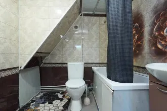 Дом и участок 91,6/641 м², Ярославль: жилое здание площадью 91,6 м², кадастровый номер 76:23:041002:508, и земельный участок площадью 641 м², кадастровый номер 76:23:041002:157, расположенные по адресу: Ярославская область, г. Ярославль, ул Гагарина (в районе №67а), СНТ "Нефтяник-1", д.304