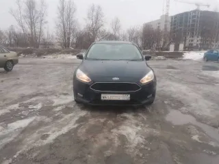 Ford Focus 2016 года, 104.7 л.с., пробег 180 000 км. VIN: Z6F4XXEEC4GY23517. Пробег уточнять при осмотре. Имущество в залоге.