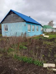 Два дома 43,2 кв.м и участки 5000 кв.м, Тамбовская область. Дом 43,2 кв.м. и земельный участок 5000 кв.м. в Тамбовской обл. Жилое здание, площадь: 43,2кв.м., кадастровый номер: 68:03:0302001:105 и земельный участок, площадь: 5 000кв.м., категория земель: Земли населенных пунктов, разрешенное…