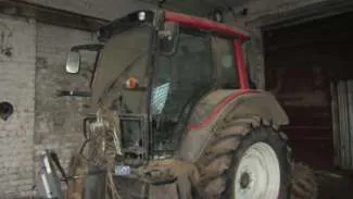 Трактор тип 3, код 62, серия РТ №7999, марка Беларус-1025, 2008 г.в., зав. №10304741; Пожарная машина 5662АВ АЦ 6.0.-100 (4320) VIN X895662AB60AJ2027 ГРЗ Х622ОН62, 2006 г.в.; Погрузчик ПКУ 0,8 с захватом; Вилы на Manitou; Токарный станок; Таль электрическая; Сверлильный станок; Шнек погрузочный…