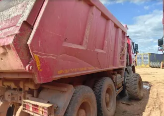 Mercedes Actros, 2015 года выпуска, VIN: Z9M9323155G983955, ГРЗ: К254ВА138. Грузовой самосвал, отсутствуют ключи, работоспособность не проверялась, имеются повреждения. Ознакомление с имуществом производится по адресу: Российская Федерация, Республика Саха (Якутия), Мирнинский район, Ботуобуйинский…