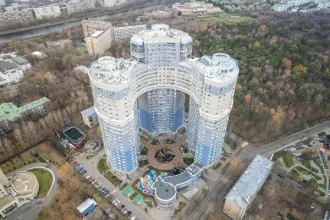 Нежилое помещение 18.5 кв.м, Москва, СЗАО, Сосновая аллея, д. 1 Продажа находящегося в федеральной собственности объекта недвижимого имущества площадью 18,5 кв. метра (кадастровый номер 77:08:0007003:2321), местоположение: Москва, Северо-западный, аллея Сосновая, д. 1. В соответствии с Извещением…