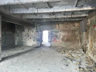 Здание магазина 282,9 кв.м, земельный участок 1 006 кв.м, Ленинградская область. Здание нежилое (здание магазина), площадь 282,9 кв. м, кадастровый номер 47:20:0905001:99. Земельный участок, категория земель: земли населённых пунктов, виды разрешенного использования: торговля, площадь: 1 006 +/- 11…