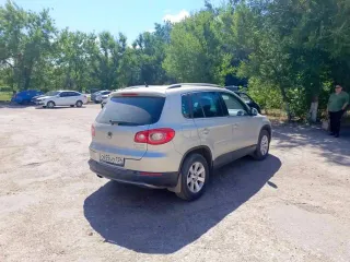 Volkswagen Tiguan, 2010 года, 170 лс, 153000 км, полный привод, АКПП автомобиль «WOLKSWAGEN TIGUAN» 2010 года выпуска, VIN - XW8ZZZ5NZBG105560, номер двигателя CAW 110650 местонахождение автомобиля г. Палласовка Волгоградская область