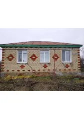 Дом 61,4 кв.м и участок 3000 кв.м в Саратовской области, с. Криуша, ул Пролетарская, д 14. Жилое здание, площадь: 61,4 кв.м., кадастровый номер: 64:31:280116:57, и земельный участок, площадь: 3000 кв.м., категория земель: Земли населенных пунктов, разрешенное использование: для ведения личного…