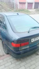 Renault Laguna, 1994 года, 113 лс, 150000 км. Марка и(или) модель: РЕНО ЛАГУНА. Год выпуска: 1994. Идентификационный номер (VIN): VF1B56HKC12136335. Цвет кузова (кабины): Белый (серый). Рабочий объем (см³): 1998. Мощность (кВт/л.с.): 113. Экологический класс: Нулевой. Тип транспортного средства…