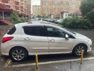 Пежо 308 2011 года, VIN Z8T4C5FS9BM017695.