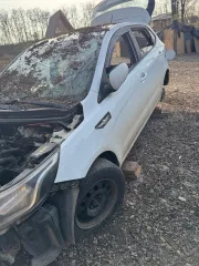 Kia Rio 2015 года выпуска, идентификационный номер VIN Z94CB51AAFR057944.