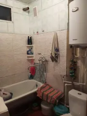 1/4 доли квартиры, 42.5 кв.м, Самарская область 1/4 доля квартиры в Самарской обл. еще 1/4 доля в квартире, площадь 42.5 кв.м., назначение: жилое, адрес (местонахождение): Россия, обл Самарская, р-н Челно-Вершинский, с Челно-Вершины, мкр 1-й, дом 4, квартира 4, кадастровый (условный) номер…