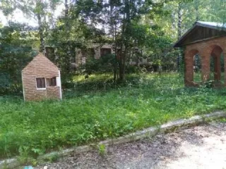 Земельный участок (для ИЖС) с находящимся на нем объектом незавершенного строительства, кад. №43:12:430163:169, адрес: Кировская область, Кирово-Чепецкий район, с/п Просницкое