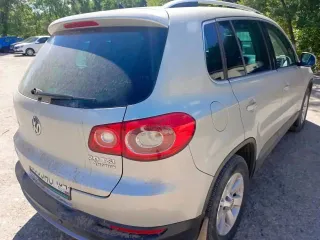 Volkswagen Tiguan, 2010 года, 170 лс, 153000 км, полный привод, АКПП автомобиль «WOLKSWAGEN TIGUAN» 2010 года выпуска, VIN - XW8ZZZ5NZBG105560, номер двигателя CAW 110650 местонахождение автомобиля г. Палласовка Волгоградская область