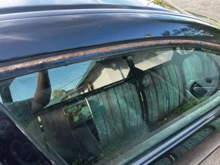 Автомобиль   HONDA CIVIC  Год выпуска – 2008  VIN номер: NLAFD75308W073842. Ржавчина на порогах и на двери,  сломан бензобак, проржавела. Нет крышки об бензобака. Гремит ходовая часть.