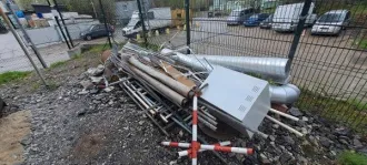 Высвобождаемое движимое военное имущество (лом черного металла) Лом черного металла 
