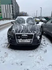 Audi Q5 2009 года выпуска. VIN WAUZZZ8R1AA023140.