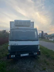 Volvo FL6, VIN YV2E4C4AXXB234357, шасси №D5B208010, кузов №YV2E4C4AXXB234357, цвет белый, 1999 г.в.