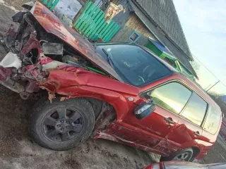 Subaru Forester 2004, 125 лс, полный привод, АКПП, VIN: JF1SG5LR54G035B43, г/н: M176XT154