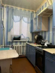 Квартира 46,7 кв.м, Свердловская область, 1 комн., однокомнатная квартира общей площадью 46,7 кв.м, с кадастровым номером 66:51:0105006:682, расположенная по адресу: Свердловская область, город Красноуральск, переулок Устинова, дом 10, квартира 1. Объект может быть приобретен с использованием…