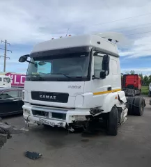 Грузовой тягач седельный КАМАЗ 5490, VIN ХТС549005М2546481, 2021 года выпуска, гос. рег. знак В226МК142. Отсутствуют ключи.