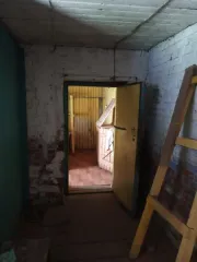 Нежилое помещение 11,4 кв.м Костромская область помещение, назначение: нежилое, площадь 11,4 кв.м, находящееся в здании ("Ансамбль, 2-я пол.ХХ в.: Лавка, кон. ХIХ в."), кадастровый номер 44:09:160220:61, адрес: Костромская область, г.Макарьев, ул. Б.Советская, д.17 пом.3 Год ввода в эксплуатацию…