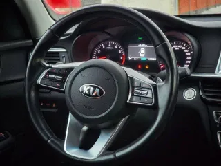 Kia Optima, 2020 года, 150 лс, 37900 км, АКПП, рег.знак Т744УО198, VIN XWEGU411BL0021293, автомобиль в рабочем состоянии, рекомендуется личное ознакомление с имуществом. Авто в залоге (Уралсиб).
