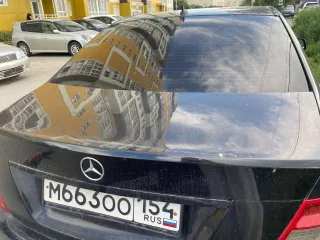 Mercedes-Benz C-Class 2008 года выпуска, VIN WDD2040811F117876. Полный привод, пробег 233 000 км, автоматическая коробка передач. Автомобиль не на ходу, двигатель и система охлаждения под замену.