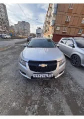 Chevrolet Cruze 2011 года, 109 лс, 160005 км, АКПП. Автомобиль легковой, марка: CHEVROLET, модель: CRUZE, VIN: XUFJF696JB3030115, гос. рег. номер: Х137РА196, год изготовления: 2011 находится в залоге у Банк ЗЕНИТ (публичное АО)
