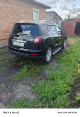 Автомобиль марки GEELY модель Emgrand X7 2015 г.в. VIN-номер Y4K8752S4FB009293. Пробег уточнять при осмотре. Залог — ПАО Совкомбанк.