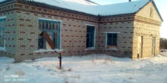 Нежилое здание (здание детского сада) общей площадью 193.8 кв.м. Кадастровый номер 45:22:010801:157. Количество этажей – 1, подземных этажей – 0. Год постройки и ввода в эксплуатацию – 1978. Кадастровая стоимость – 2237426.48 руб. Материал стен: кирпичные. Перегородки кирпичные. Фундамент…