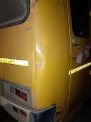 Автобус ПАЗ 32053-70 2013 года, специализированное пассажирское. Модель двигателя 523420, номер D1002023. Кузов и VIN: X1M3205BXD0001645, цвет желтый. Изготовитель: Павловский Автобусный завод (Россия). Двигатель бензиновый, объем 4670 см³, мощность 122.4 л.с. Техническое состояние…