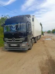 Грузовой тягач седельный; VIN номер: Z9M9440325G725751; Марка: Mercedes-Benz; Модель: Axor 1840 LS; Год выпуска: 2013; Государственный регистрационный знак: Х892ХН/36. Полуприцеп Pezzaioli SBA63; VIN номер: ZFJSBA63UJM006678; Марка: Pezzaioli; Модель: SBA63; Год выпуска: 2018; Государственный…