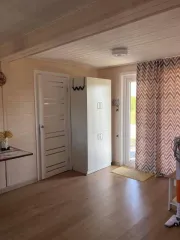 Земельный участок 420 м² и дом 47.8 м² в хуторе Шунтук, Республика Адыгея. Участок, общей площадью 420 +/-5 м2, кадастровый (условный) номер: 01:04:5300007:307. Жилой дом, площадью 47,8 м2, кадастровый (условный) номер: 01:04:5300007:312. Адрес: Республика Адыгея, Майкопский район, сельское…