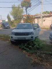 Land Rover Freelander, 2010 года, 191 лс, 300000 км, полный привод, АКПП. Легковой автомобиль, модель LAND ROVER FREELANDER, 2010 г.в. VIN SALFA2BD1BH220828. Является предметом залога ПАО "Сбербанк". Обременения и ограничения на распоряжение и эксплуатацию имущества, наложенные работниками службы…