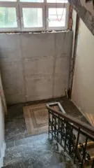 Нежилое помещение 638,6 кв.м и право аренды земельного участка 451 кв.м, Москва. Помещение в Москве, 638,6 кв.м и земельный участок, 451 кв.м. Недвижимое имущество в составе: 1) Нежилое помещение общей площадью 638,6 кв.м., кадастровый №77:01:0003035:2437, адрес: Российская Федерация, г.Москва…