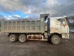 SHACMAN X300 6X4 2022, грузовой автомобиль SHACMAN X300 6X4 (Weichai WP12) Год выпуска 2022, ГРЗ М437РТ702, идентификационный номер (VIN) LZGJRDR48NX022715.