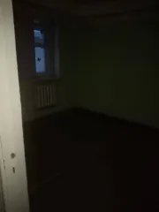 Нежилое помещение 87.3 кв.м в Пермском крае, г. Березники, ул. Пятилетки, д. 79. Встроенное помещение на 1 этаже, кадастровый номер 59:03:0400086:4367. В ЕГРН имеются записи об арестах. Конкурсный управляющий ведет работу по погашению этих записей. В соответствии со ст. 126 Федерального закона от…