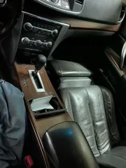 Nissan Teana 2010. Автомобиль NISSAN TEANA, год выпуска 2010. Пробег: 561962. Вид транспорта: легковой автомобиль. Объем двигателя: 3498 куб.см. Год выпуска: 2010. Коробка передач: автомат. Привод: передний. Государственный регистрационный знак: X502PK37. Мощность двигателя: 249 (183) л.с.(кВт)…