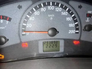 Легковой автомобиль ВАЗ 21124 ЛАДА 112, 2007 год выпуска, сине-черный цвет. VIN: XTA21124070504419, ПТС: 64РР 051404, госномер: М247АО164. Производитель: ОАО "АВТОВАЗ" (РФ). Модель двигателя: 21124, бензиновый, номер двигателя: 1940918, мощность 83,1 л.с. (65,5 кВт), объем 1596 см³. Кузов…