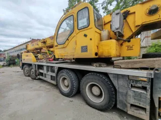 СЮЙГУН XZJ5402JQZ40K, 2007 года, транспортное средство, идентификационный номер (VIN): LXGCPA4067A009043, категория ТС: С, тип ТС: автокран, цвет: желто-черный, шасси: LXGCPA4067A009043