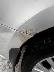 Volkswagen Polo 2011, 105 лс, 165000 км, АКПП, XW8ZZZ61ZBG014491. Пробег 165 тыс. Со слов собственника: сколы по кузову. Подвеска требует замены. Временами (не постоянно) ДВС работает нестабильно (троит). Самопроизвольно выключается и включается дисплей. Проблемы с проводкой. Подогрев водительского…