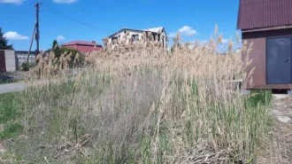 1/2 доля земельного участка в г. Волгоград ½ доли в праве общей долевой собственности на земельный участок с кадастровым номером 34:34:080101:464  адрес: Волгоградская обл., г. Волгоград, ул. Сарпинская, 112, площадь 600 +/  9 м2  категория земель: земли населенных пунктов, виды разрешенного…