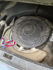 Инфинити G35 2008 года, 316 л.с., пробег 350000 км, полный привод, АКПП. VIN: JN1BBNV36U0400174, госномер К349УР70. Автомобиль не заводится при заряженном аккумуляторе.